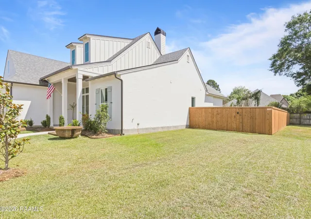 4th image of 108 Preservation Dr, Youngsville, LA 70592 | MLS# 2600005025