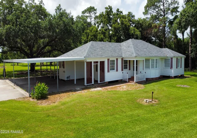 1st image of 7158 Main Hwy #31, Saint Martinville, LA 70582 | MLS# 2600006533