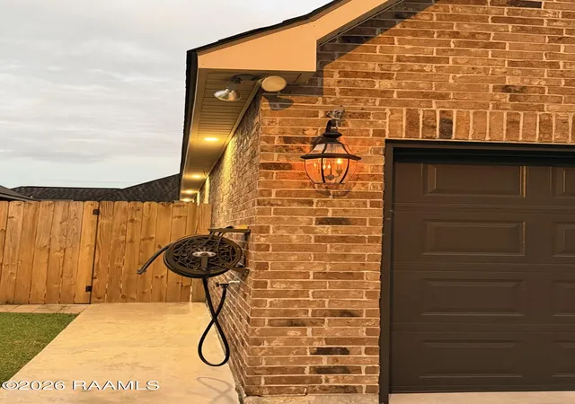 20th image of 305 Rocky Ridge St, Youngsville, LA 70592 | MLS# 2600006437