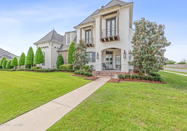 Photo 2 of Sale Pending at 115 Kingfisher Dr, Lafayette, LA 70508 | MLS# 2600003365 | Listing updated on 2026-09-09