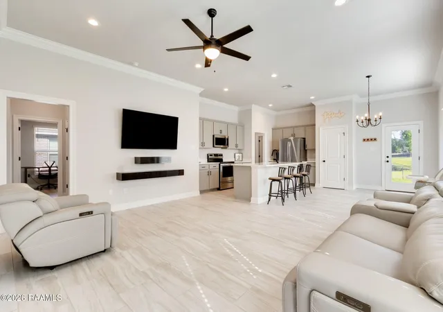 2nd image of 207 Ethereal St, Youngsville, LA 70592 | MLS# 2600002502