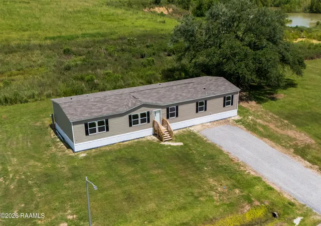 24th image of 113 Dewaldo St, Scott, LA 70583 | MLS# 2600004395