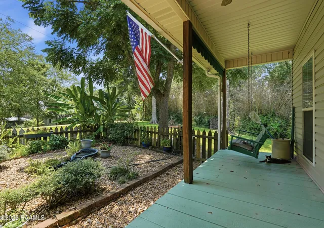 Photo 2 of Single family home for sale at 86 Hidden Hills Lake Rd, Arnaudville, LA 70512 | MLS# 2600006777 | Listing updated on 2026-08-12