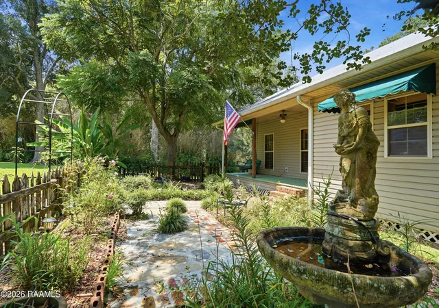 Photo 3 of Single family home for sale at 86 Hidden Hills Lake Rd, Arnaudville, LA 70512 | MLS# 2600006777 | Listing updated on 2026-08-12