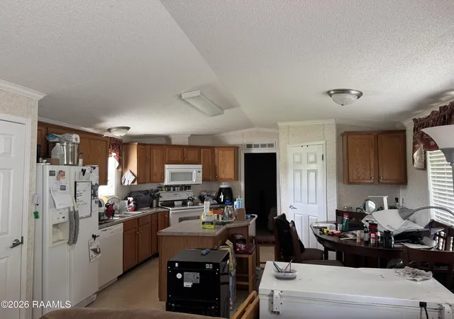 Photo 3 of Sale Pending at 107 Smart Park Ln, Carencro, LA 70520 | MLS# 2600004272 | Listing updated on 2026-09-19