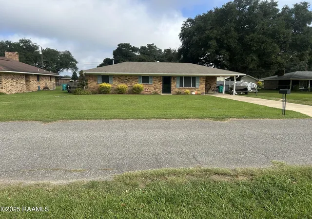 Photo 2 of Land for sale at Tbd Lola St, Ville Platte, LA 70586 | MLS# 2500004387 | Listing updated on 2026-04-23