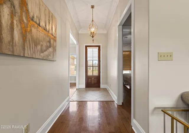 Photo 3 of Single family home for sale at 208 S Montauban Dr, Lafayette, LA 70507 | MLS# 2600008052 | Listing updated on 2026-09-21