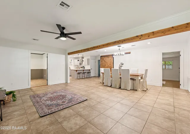 Photo 3 of Sale Pending at 720 Myrtle Pl, Lafayette, LA 70506 | MLS# 2600005010 | Listing updated on 2026-09-21