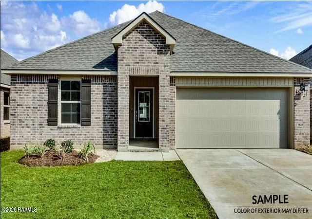 1st image of 1511 Ashland Rdg, New Iberia, LA 70560 | MLS# 2600005115
