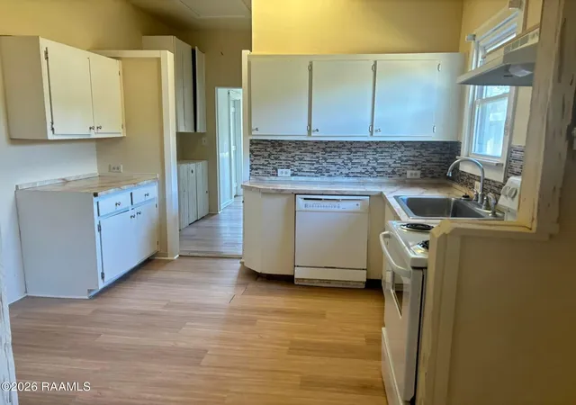 Photo 2 of Single family home for sale at 121 Saint Landry St, Arnaudville, LA 70512 | MLS# 2600006436 | Listing updated on 2026-08-20