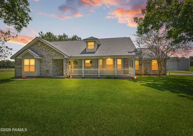 2nd image of 4901 Claude Viator Rd, New Iberia, LA 70560 | MLS# 2600007257