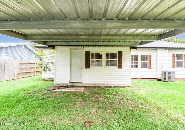 Homes for sale in New Iberia, LA | 407 Donald St, New Iberia, LA 70563 | MLS# 2600004242