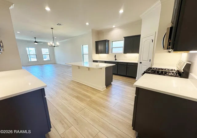 5th image of 105 Lotus St, Broussard, LA 70518 | MLS# 2600000927