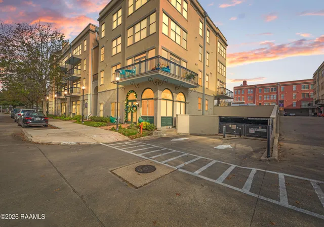 1st image of 201 Settlers Trace Blvd #1405, Lafayette, LA 70508 | MLS# 2500006772