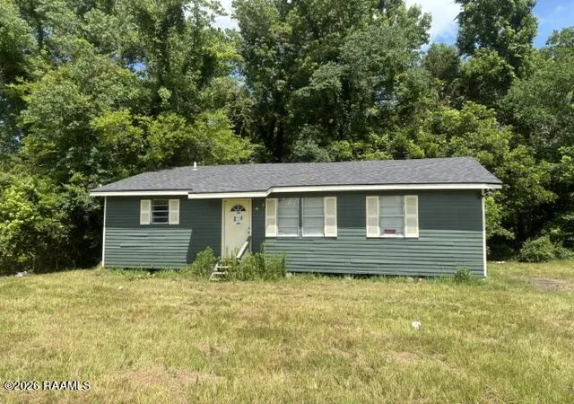 2nd image of 1620 Iris Dr, Opelousas, LA 70570 | MLS# 2600006839