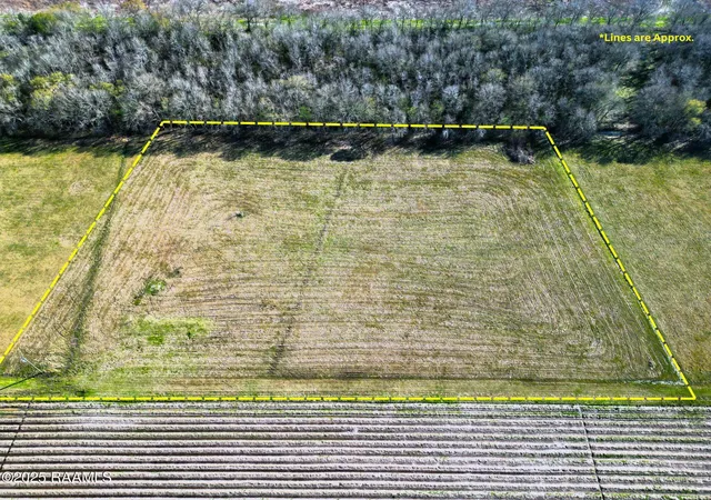 Photo 4 of Sale Pending at 125 Rayulle Rd, Lafayette, LA 70506 | MLS# 2020022393 | Listing updated on 2026-09-15