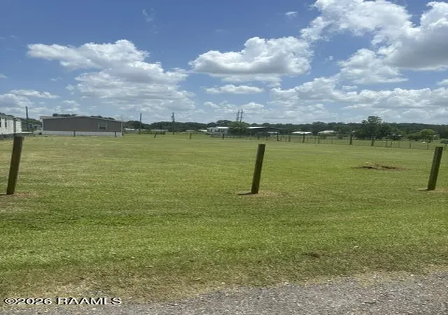 4th image of 1130A Nassans Rd, Saint Martinville, LA 70582 | MLS# 2600006981