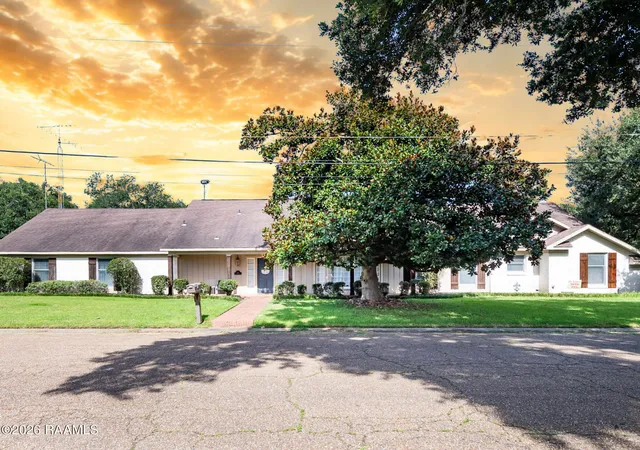 Photo 1 of Single family home for sale at 351 N 7th Street, Eunice, LA 70535 | MLS# 2600006706 | Listing updated on 2026-08-31