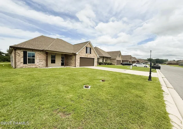 Photo 37 of Sale Pending at 212 Margaret Lucia Dr, Maurice, LA 70555 | MLS# 2600004858 | Listing updated on 2026-08-05