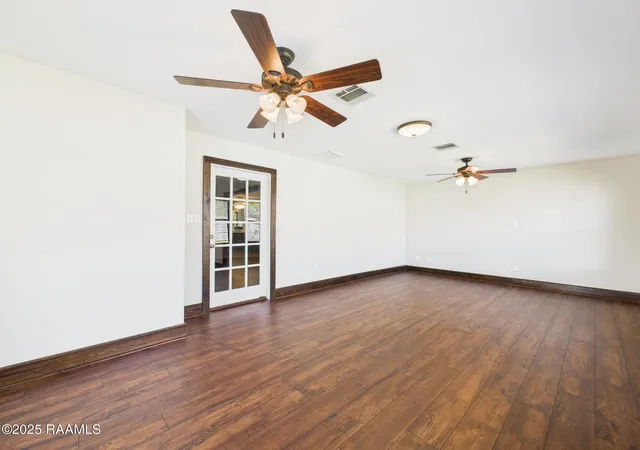 5th image of 108 Pullin Dr, Youngsville, LA 70592 | MLS# 2500005446