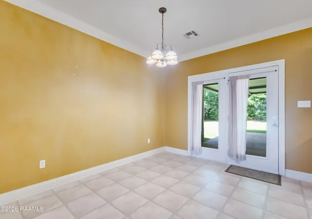 5th image of 201 Treat Dr, Broussard, LA 70518 | MLS# 2600007017