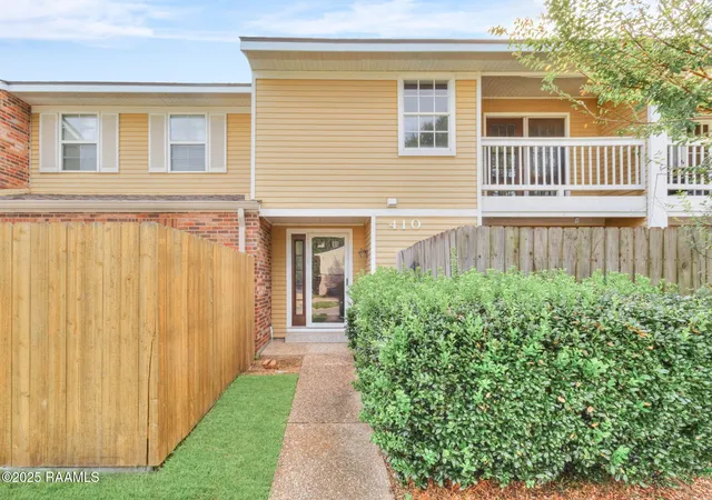 1st image of 200 Lodge Dr #410, Lafayette, LA 70506 | MLS# 2500004296
