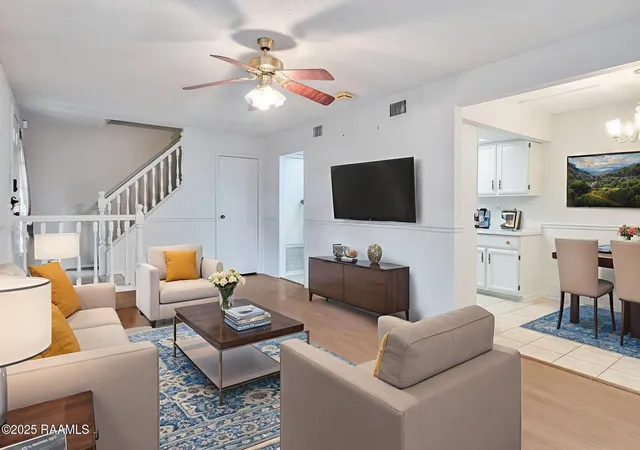 3rd image of 200 Lodge Dr #410, Lafayette, LA 70506 | MLS# 2500004296