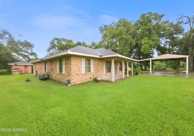 Homes for sale in Church Point, LA | 421 Chachere Ln, Church Point, LA 70525 | MLS# 2600005609