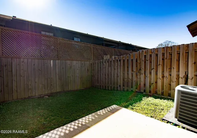18th image of 511 Highland Park Ln, Lafayette, LA 70508 | MLS# 2600000042