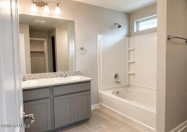 5th image of 653 Griffiths Ct, Breaux Bridge, LA 70517 | MLS# 2600002228