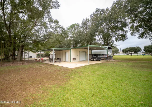 36th image of 1100 Cherry St, Mamou, LA 70554 | MLS# 2600005596