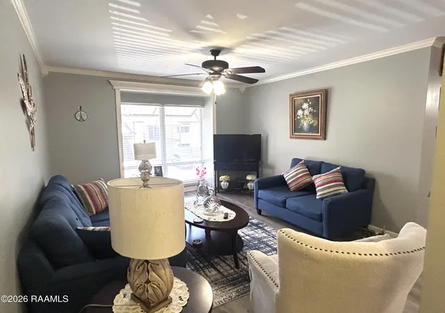 3rd image of 220 Doucet Rd #252g, Lafayette, LA 70503 | MLS# 2600005841