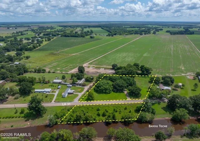 Homes for sale in Arnaudville, LA | 2218 Hwy 31, Arnaudville, LA 70512 | MLS# 2600006093