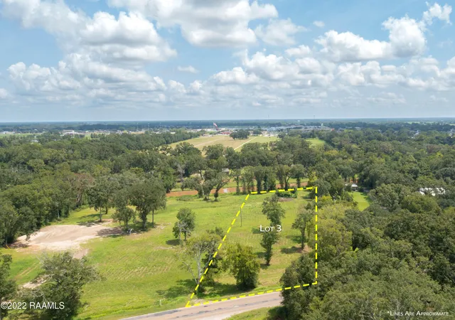 1st image of 3 Main Hwy, Breaux Bridge, LA 70517 | MLS# 21001177