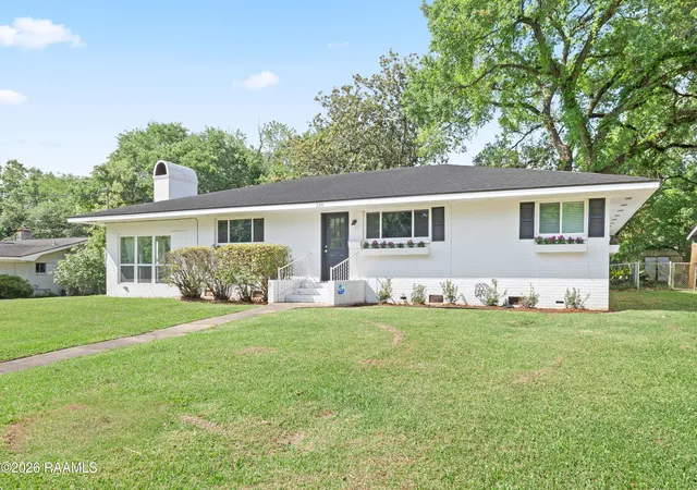 Photo 1 of Single family home for sale at 226 S Audubon Blvd, Lafayette, LA 70503 | MLS# 2600003440 | Listing updated on 2026-09-09