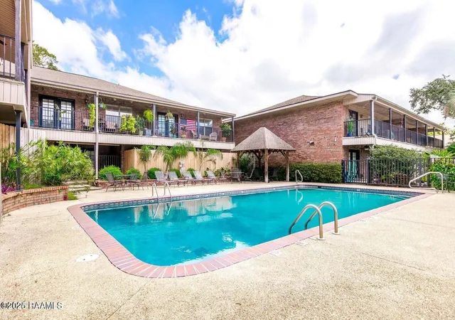 3rd image of 112 Hillside Dr #47, Lafayette, LA 70503 | MLS# 2600005790