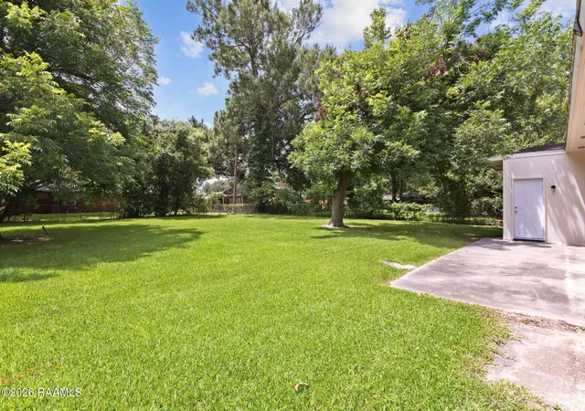 Homes for sale in New Iberia, LA | 1001 Bank Ave, New Iberia, LA 70560 | MLS# 2600004610