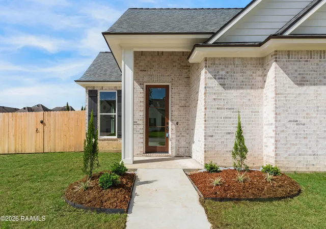 Photo 3 of Single family home for sale at 401 Croft Row, Lafayette, LA 70503 | MLS# 2600004313 | Listing updated on 2026-09-18