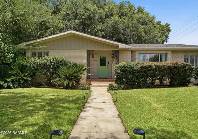 1st image of 199 N Southlawn Dr, Lafayette, LA 70503 | MLS# 2600005950