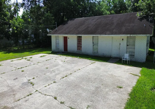 Photo 3 of Multi family home for sale at 300 Rials Dr #A-B, Lafayette, LA 70508 | MLS# 2600005539 | Listing updated on 2026-06-23