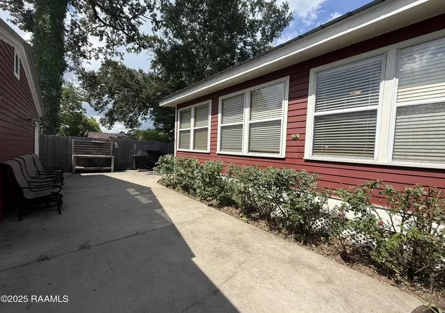 Homes for sale in Eunice, LA | 121 N 9Th St, Eunice, LA 70535 | MLS# 2500000582