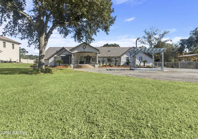 2nd image of 1412 Us Hwy 167, Abbeville, LA 70510 | MLS# 2600003259