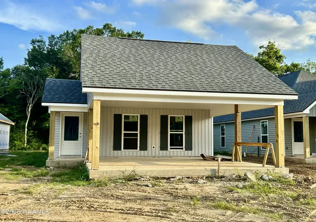 Photo 3 of Single family home for sale at 213 Camerons Cvs Dr, Carencro, LA 70520 | MLS# 2600006388 | Listing updated on 2026-08-18