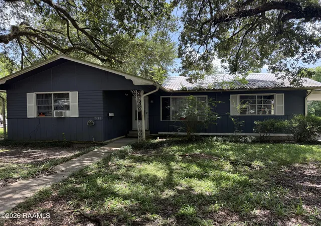 1st image of 531 Pecan St, Saint Martinville, LA 70582 | MLS# 2600007275