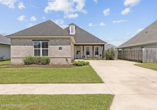2nd image of 117 Harton Rd, Youngsville, LA 70592 | MLS# 2600005575
