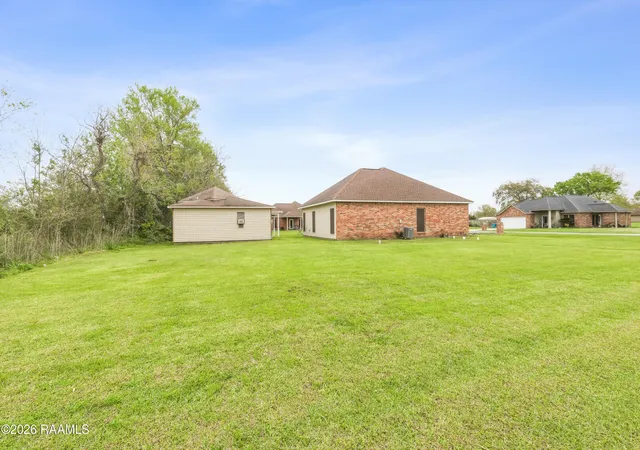 4th image of 1005 Bridgetowne Ln, Breaux Bridge, LA 70517 | MLS# 2600002389