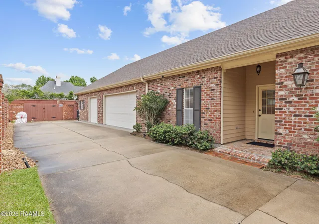4th image of 102 Plainfield Cir, Lafayette, LA 70503 | MLS# 2600003883