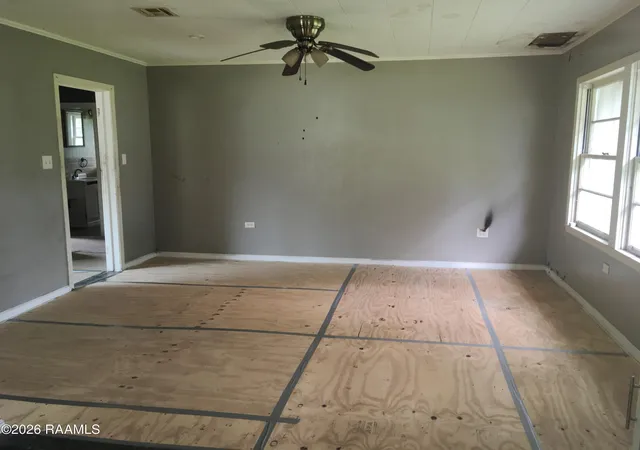 Homes for sale in New Iberia, LA | 700 Compton St, New Iberia, LA 70560 | MLS# 2600006216