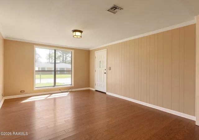 Homes for sale in New Iberia, LA | 1405 Sycamore St, New Iberia, LA 70560 | MLS# 2600002404