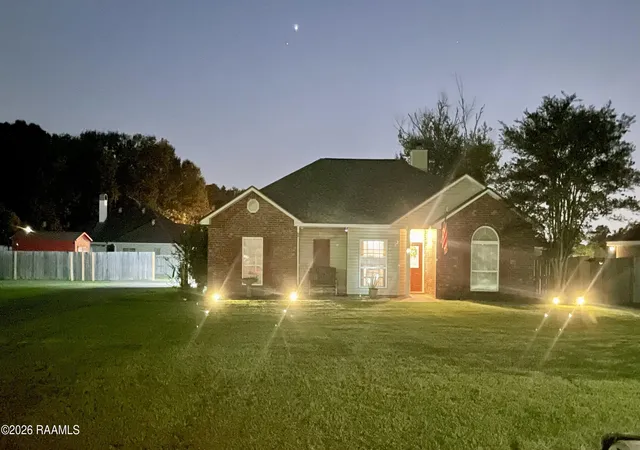 17th image of 121 Lockridge Dr, Broussard, LA 70518 | MLS# 2600006681